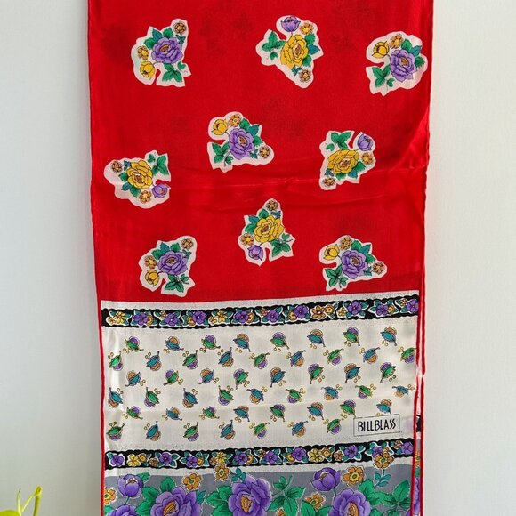 Vintage Silk Scarf Bill Blass for Baar and Beard, Red Floral Head Scarf - Picture 10 of 10
